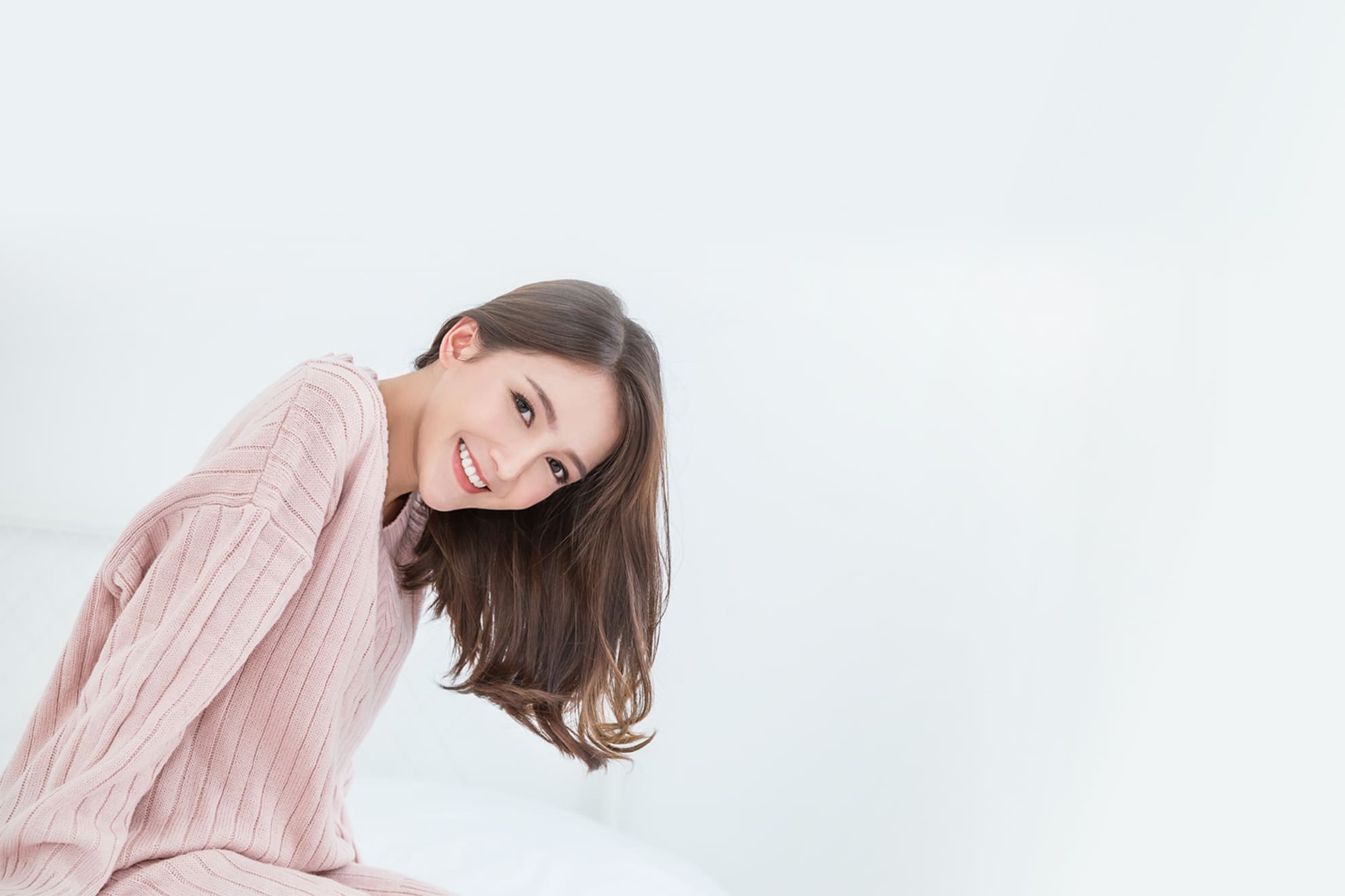 医療ホワイトニングで自信を持てる白い歯へあなたの笑顔をもっと輝かせる